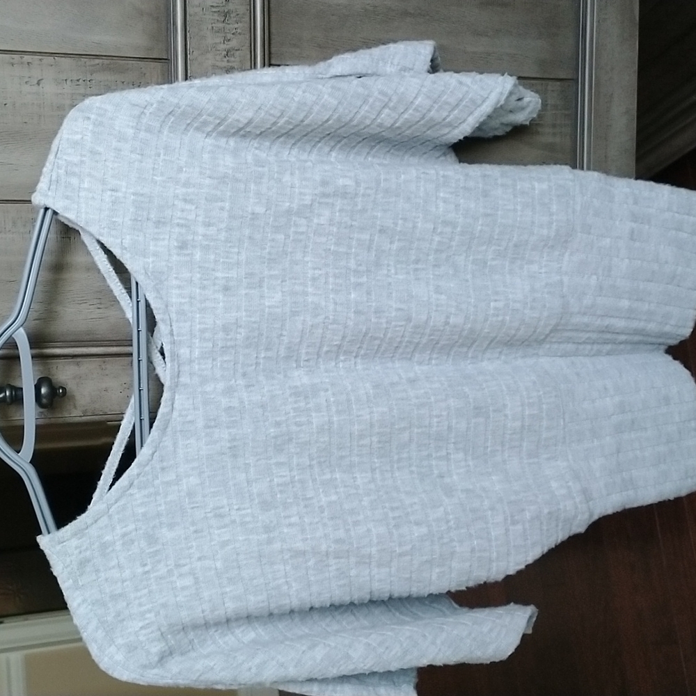 Women's light grey half sleeve shirt